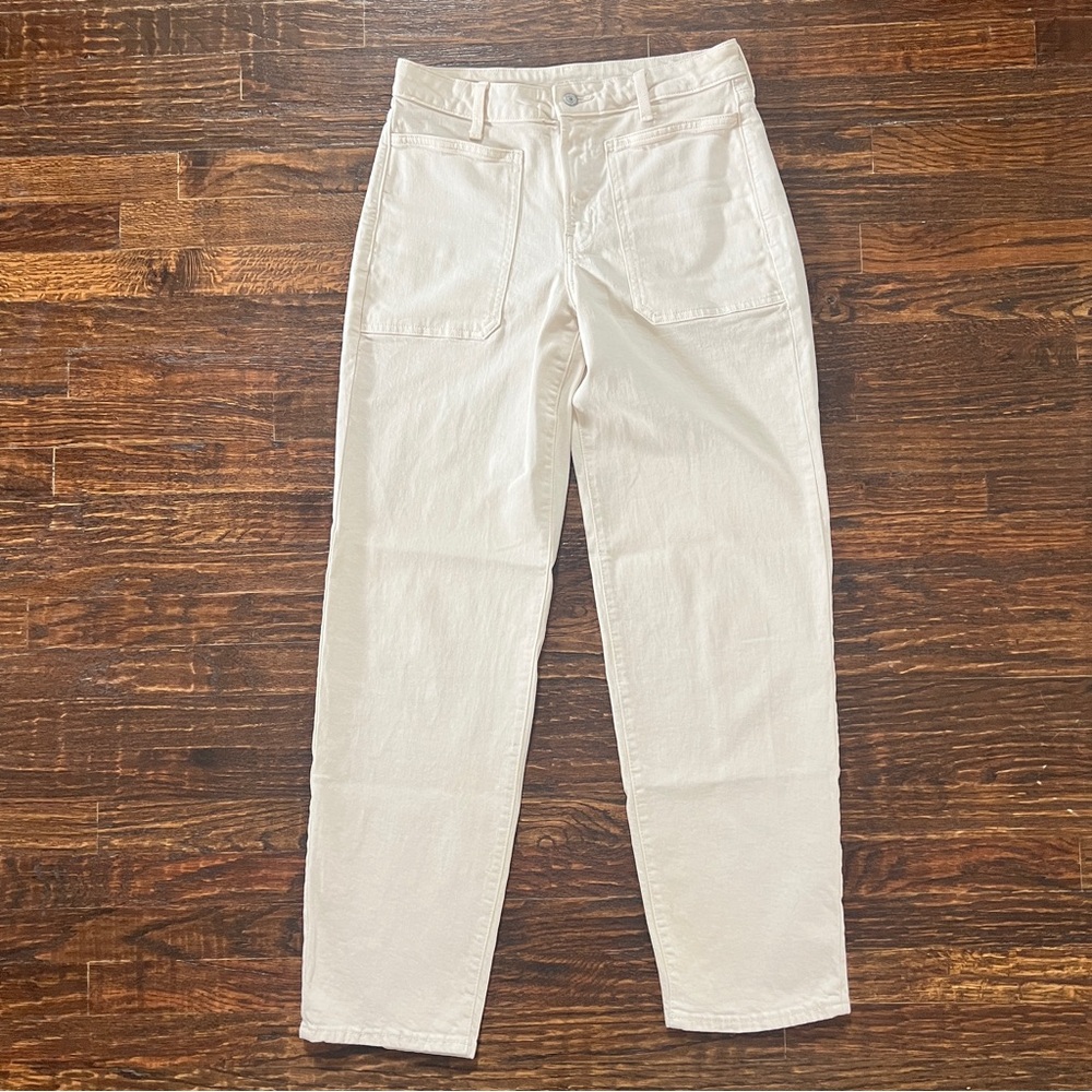 Old Navy Women’s Ivory OG Loose Utility Jeans size 8 Tall